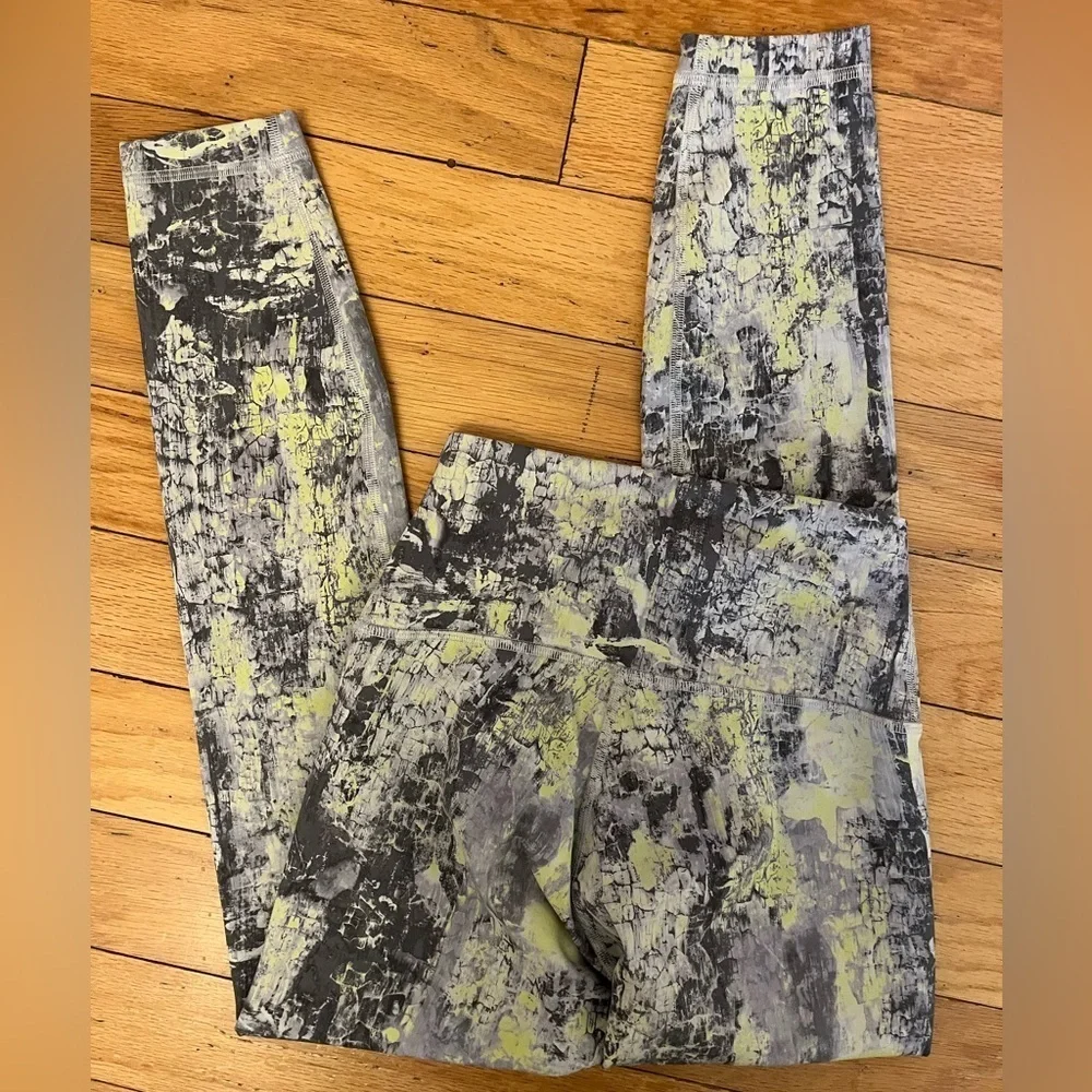 Lululemon Wunder Train High Rise 25 Inch Leggings Size 4